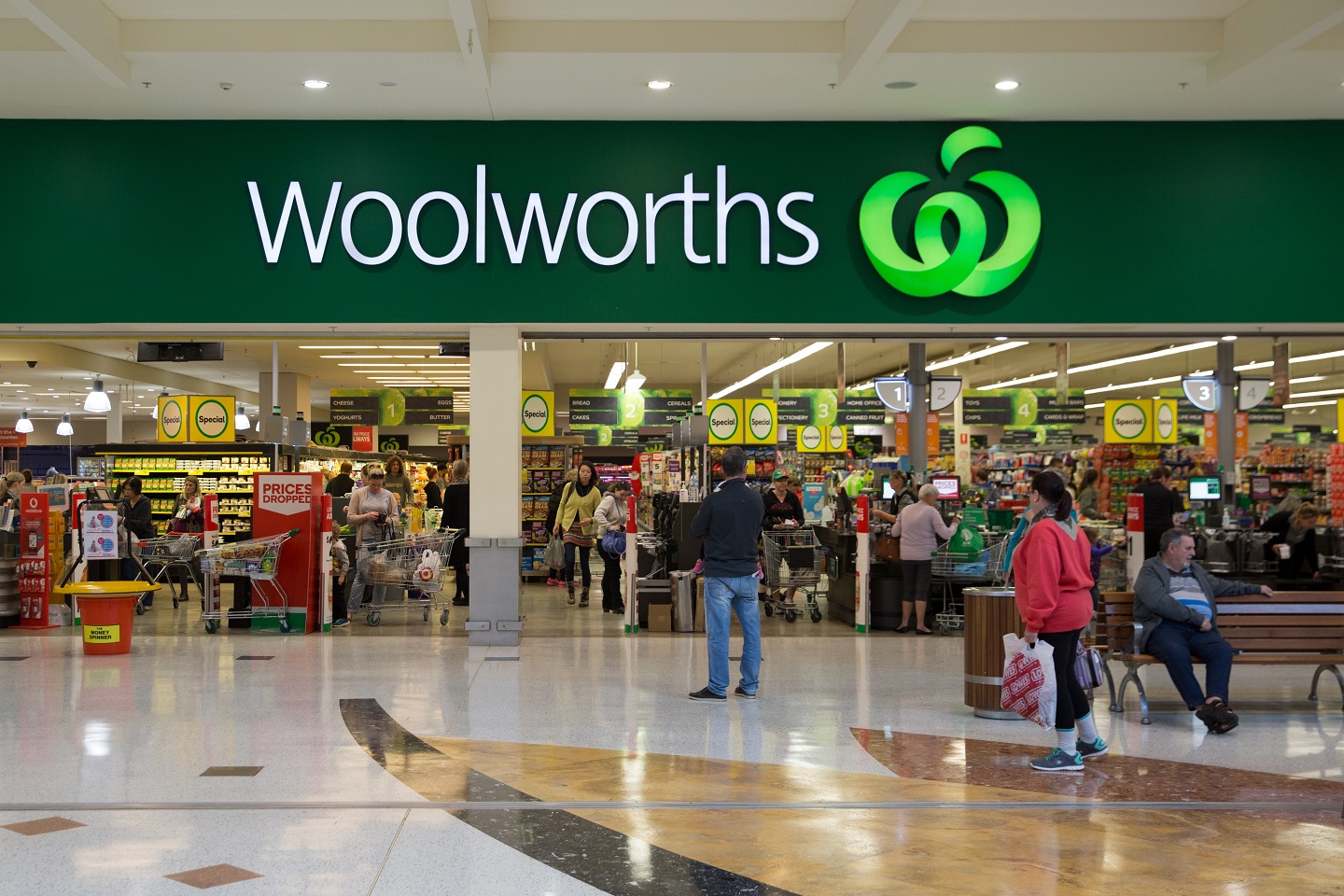 Woolies to defend wage theft class action