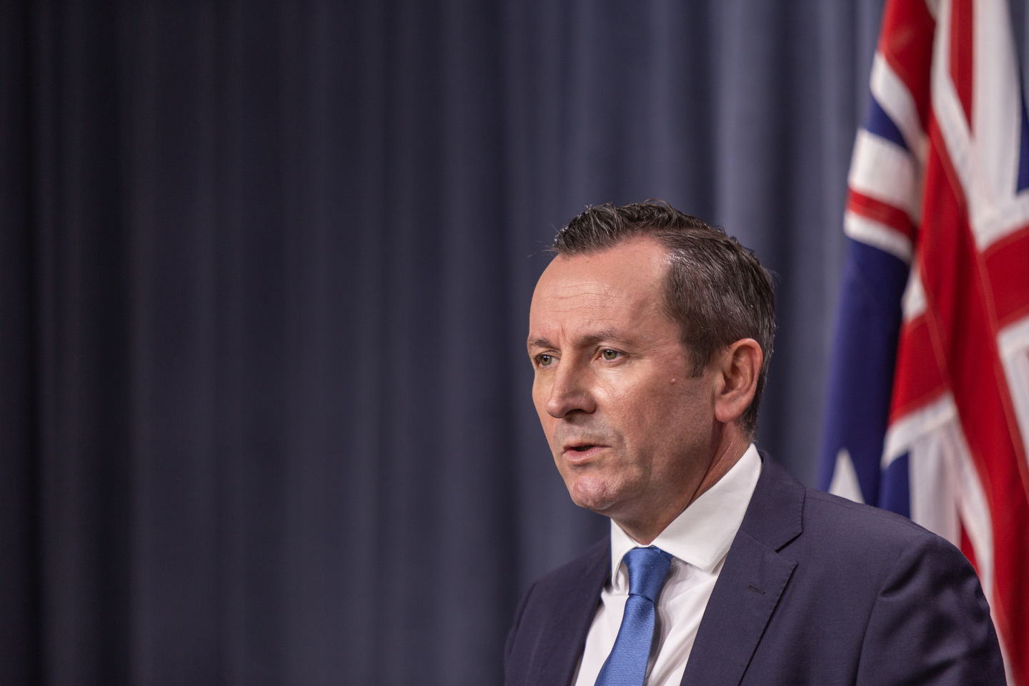COVID-19 daily wrap: WA closer to lockdown