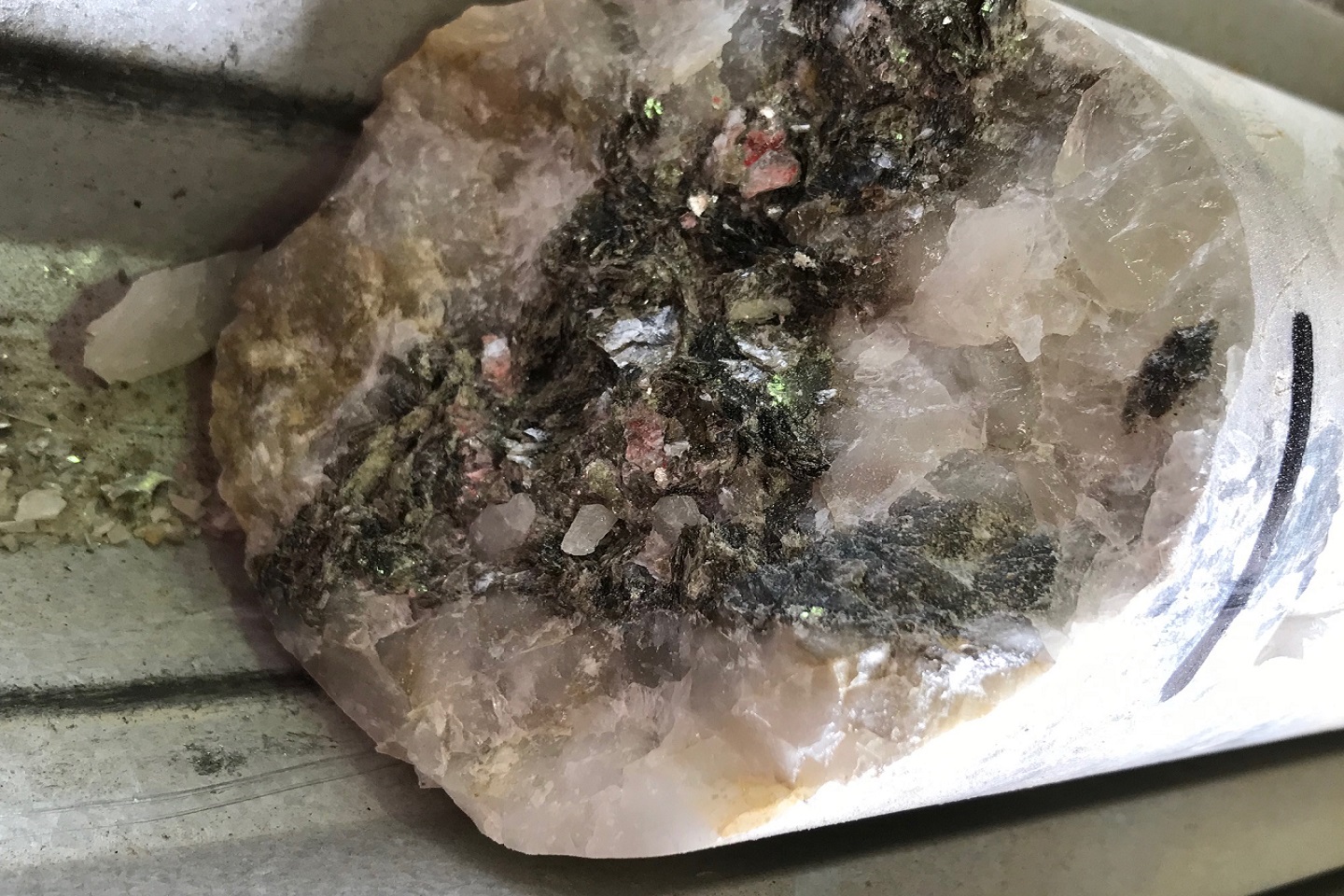 AVZ drilling below pit floor at Manono