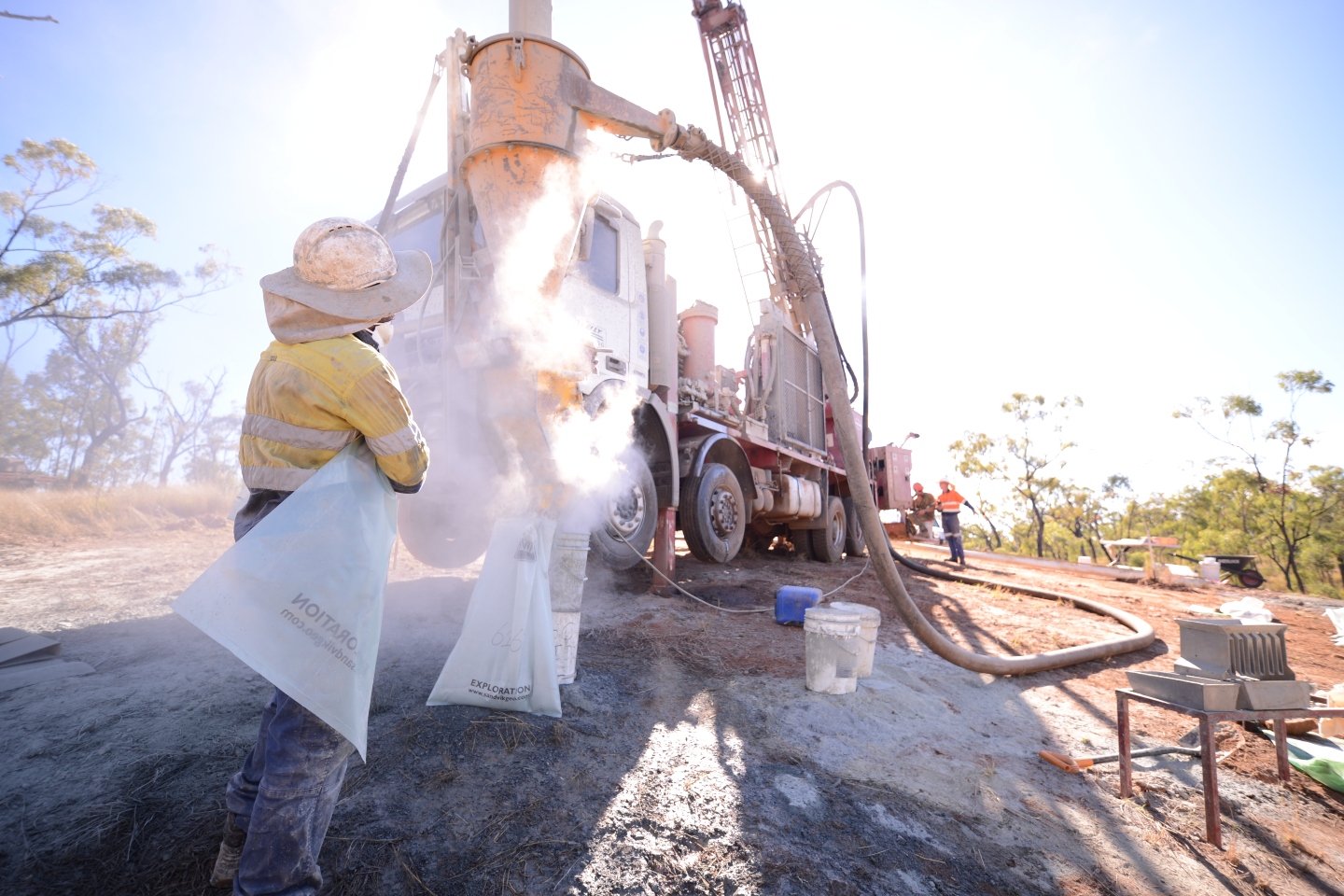 Superior hits 115 gram dirt at QLD gold play