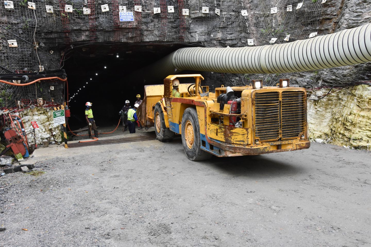 Newfield readies Sierra Leone mine for first diamonds