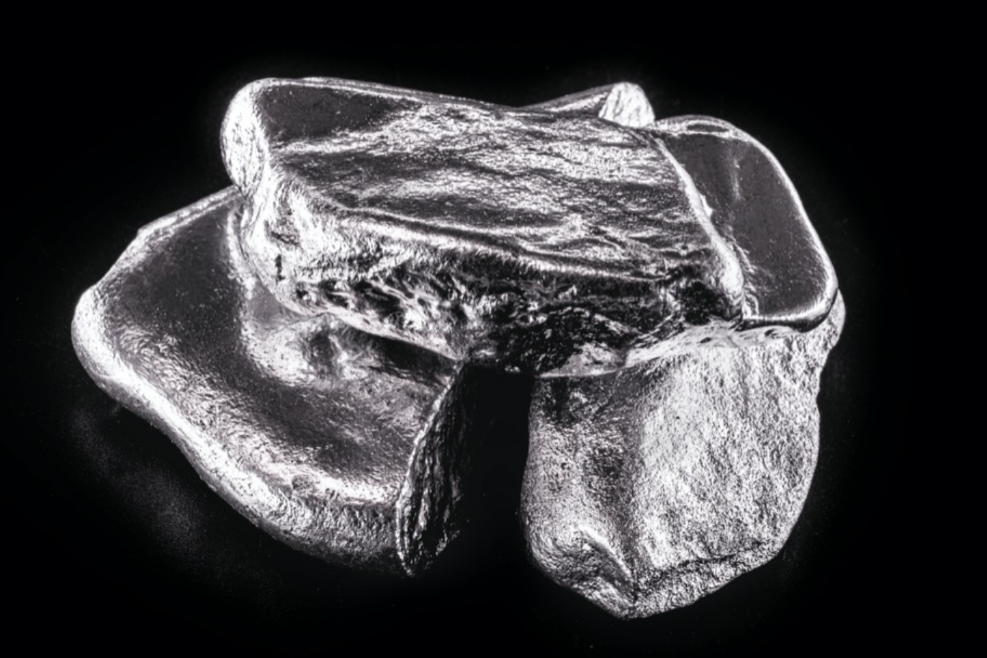 Diamond drill sees Podium double Parks Reef PGM depth