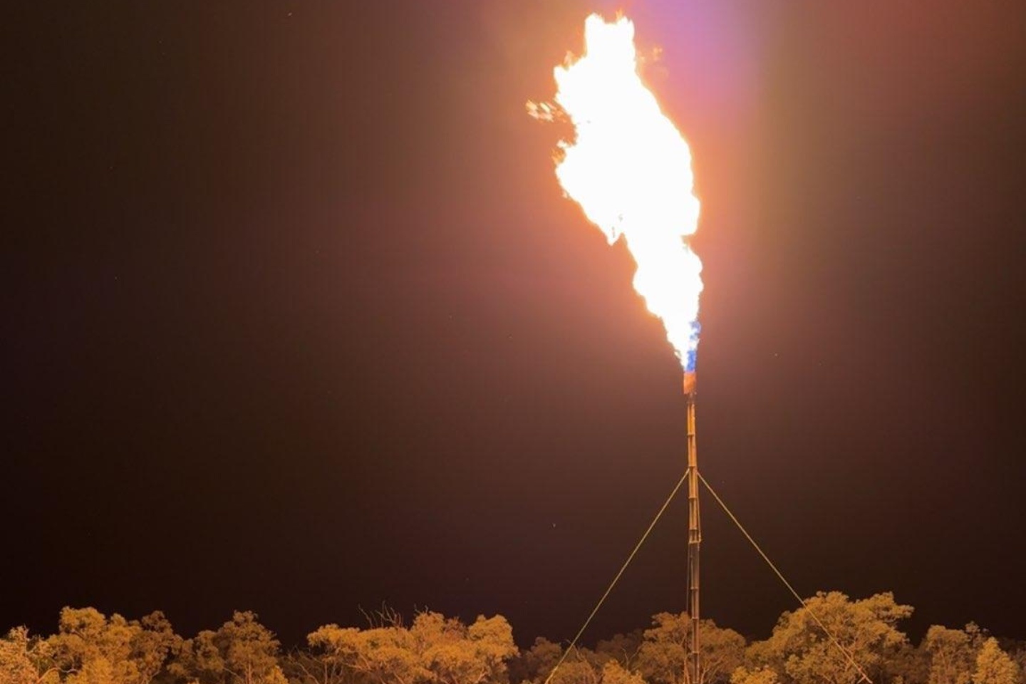 Beetaloo Energy's Carpentaria-5H well flaring gas