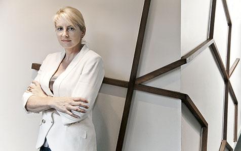 Enerji jumps the gun on Tough chair