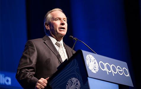 Gas report stirs debate