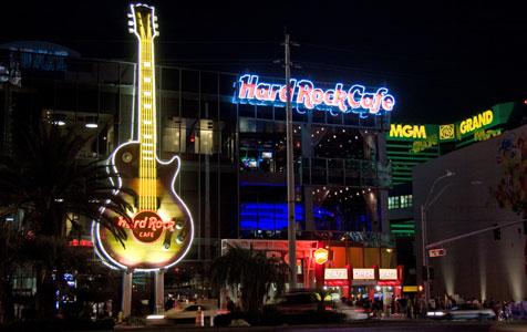 Hard rockers amped by Perth plays