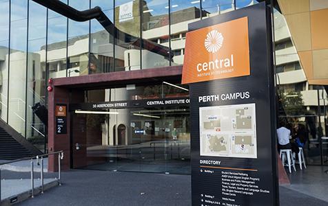 Navitas extends partnership with CIT