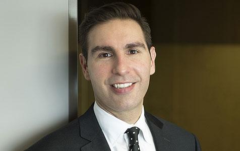 Simon Bellas joins Jones Day