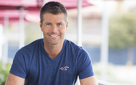 Evans opens restaurant