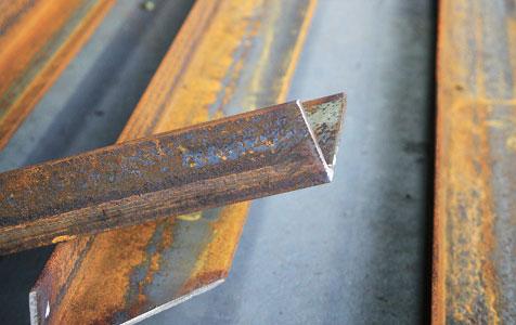 Legend completes Camina sale