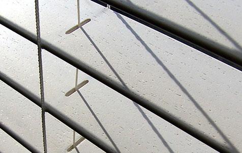 Kresta remains in the red after volatile year