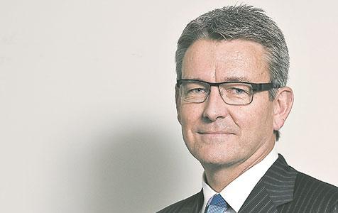 WA’s richest poach professional managers