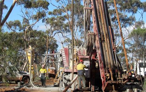 Buxton to raise $2.6m for drilling