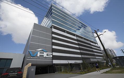 Suburban office space tightens