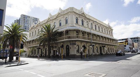 Singaporean developers move on hotels