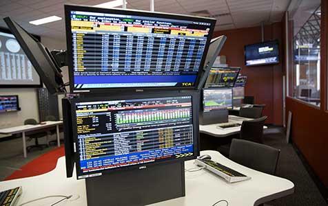 Stanfield to return to bourse