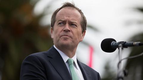 Labor leader short on connection