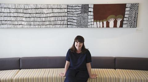 Aboriginal artists’ incomes drop amid market oversupply