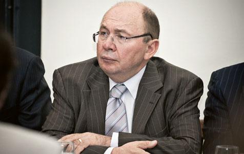 Ricciardo retires from GR, MinRes