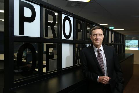 Industry backs Landgate sale