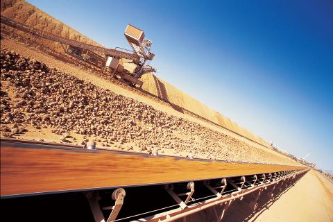 Mercantile increases Bauxite bid