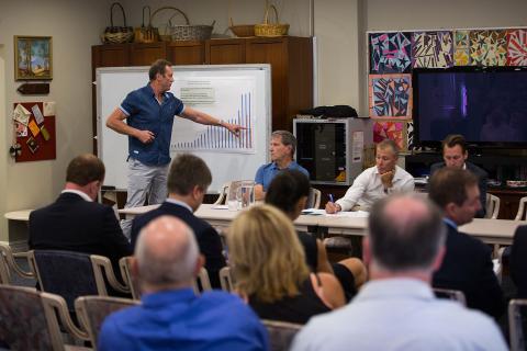 Quintis investors defer vote