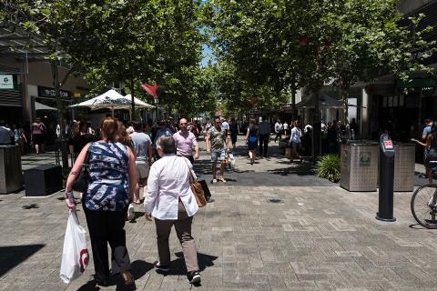 Retail spending up 1.2%