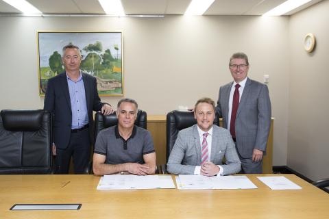 Waste plant developer locks in supply deal