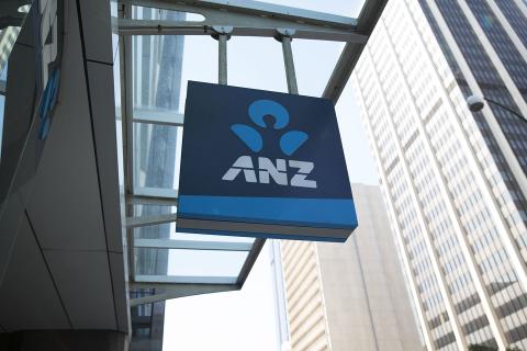 ANZ will fire planners for poor advice