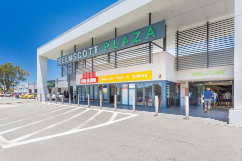 Chinese investor in $19m play for Kelmscott Plaza