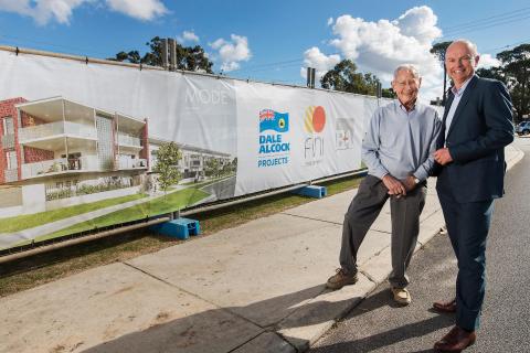 Alcock, Fini in development Mode