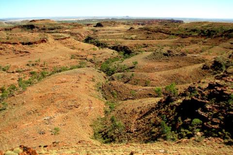 Squadron JV lifts Canning Basin stake