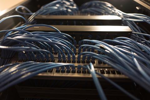 TPG Telecom FY profit dips 4.6% to $396.9m