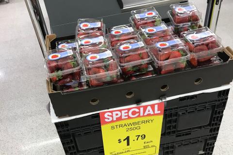 WA confirms 10 needles in strawberries