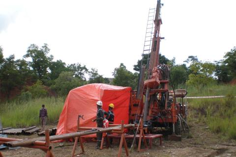 AVZ to raise up to $10m