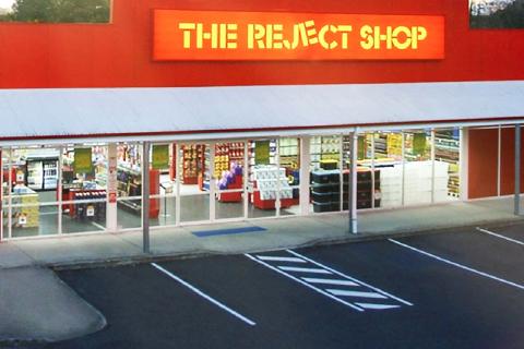 Reject Shop bidder wants full Xmas picture