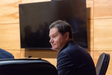 Airbnb goes head-to-head with critics