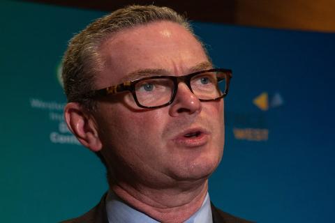 Ministers Pyne, Ciobo expected to retire