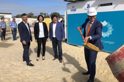 LandCorp, Power Ledger in 100% renewable development