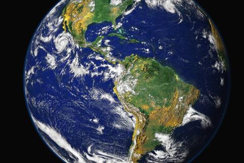 Global economy cooling, says IMF