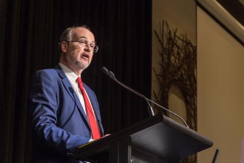 Cracks emerge in state pay policy