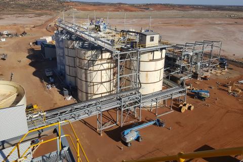 Dacian shares collapse after downgrade