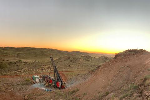 High grade gold hits in regional drilling for Calidus