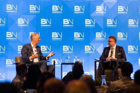 Interactive calendar helps users search the best business events