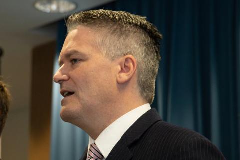 Coalition clinches crossbench tax support