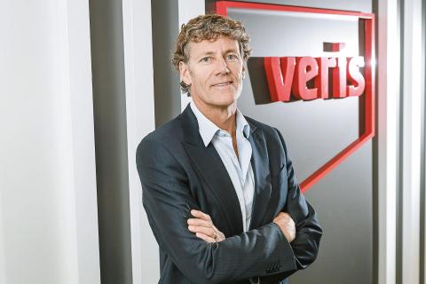 Veris to cut costs