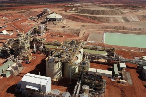 Production lags record gold price