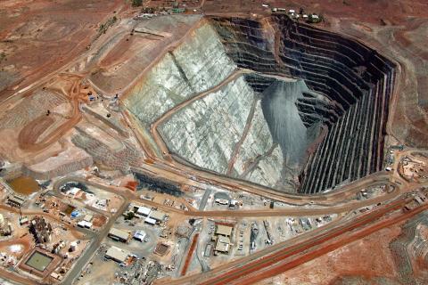 St Barbara shares drop on Gwalia downgrade