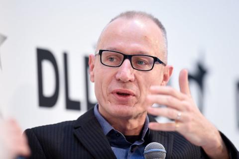 News Corp eyes divestments after Q1 loss