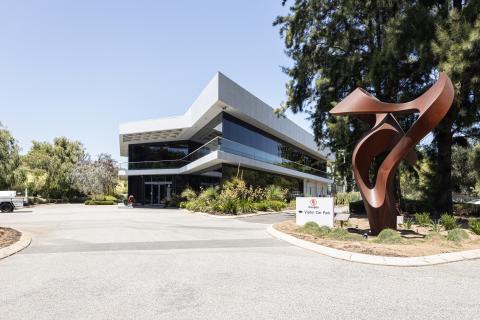 Gas concerns delay $1bn major project